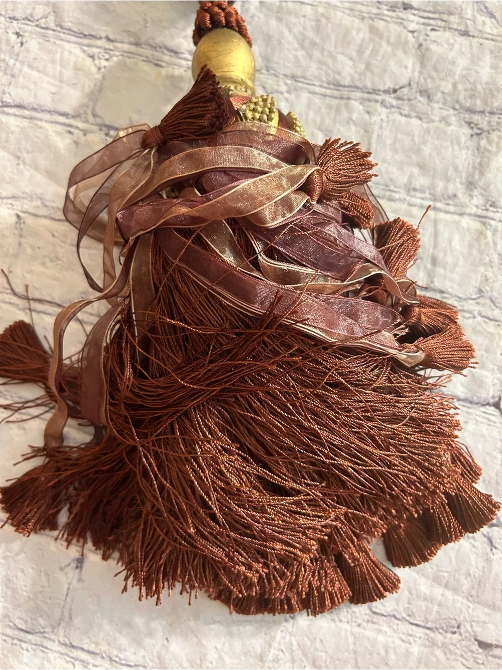 TRIMLAND CAVALIER TASSEL TIE BACK COPPER GOLD BROWN BRAIDED CORD (1) ELEGANT